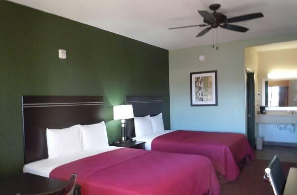 Stockdale Inn And Suites Экстерьер фото